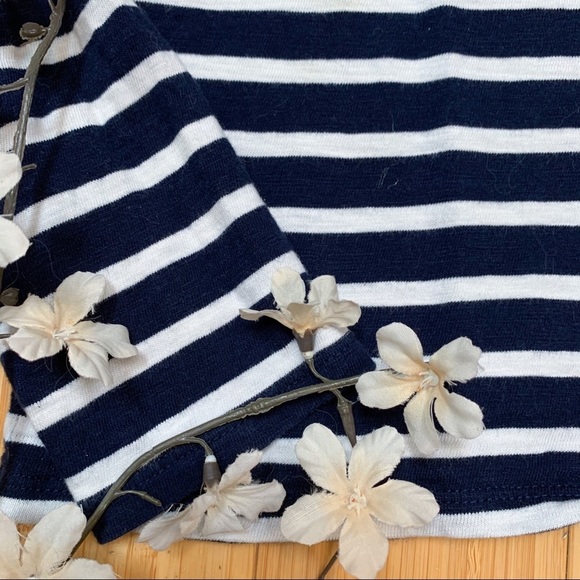 Crew Nautical Foil Flower Tee, S. - Picture 4 of 8